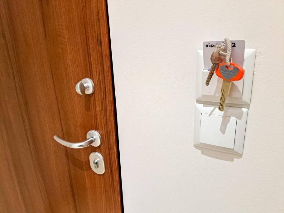 Luxury Suite פאטרה מראה חיצוני תמונה