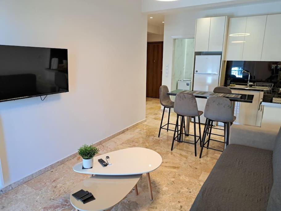 Luxury Suite פאטרה מראה חיצוני תמונה