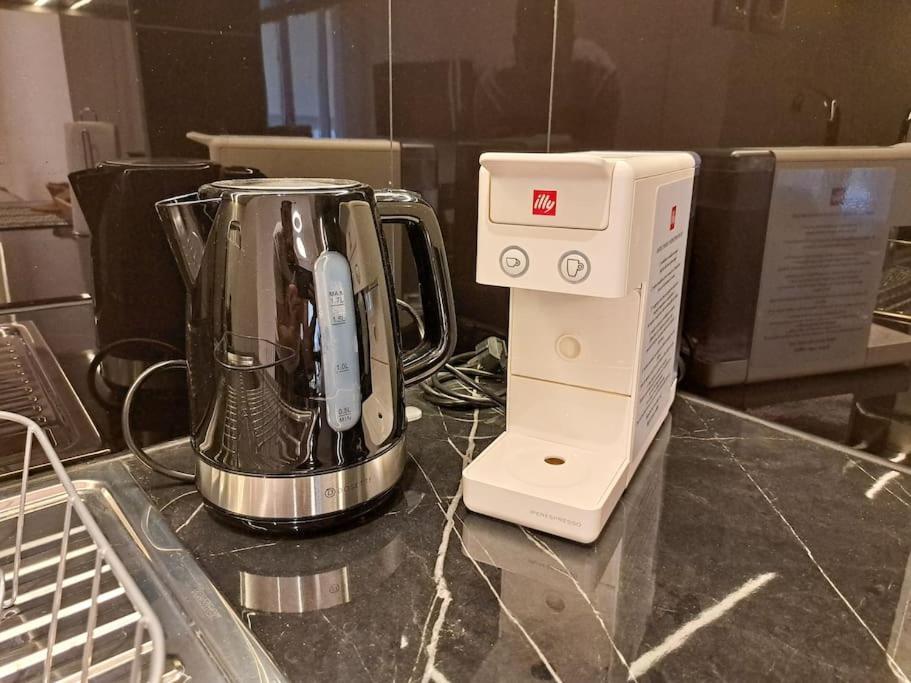 Luxury Suite פאטרה מראה חיצוני תמונה