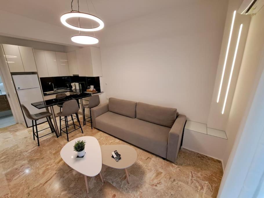 Luxury Suite פאטרה מראה חיצוני תמונה