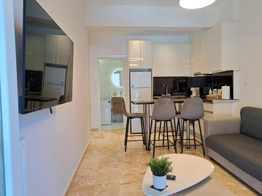 Luxury Suite פאטרה מראה חיצוני תמונה